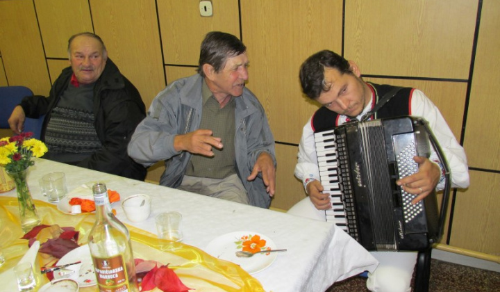 Úcta k starším 2014